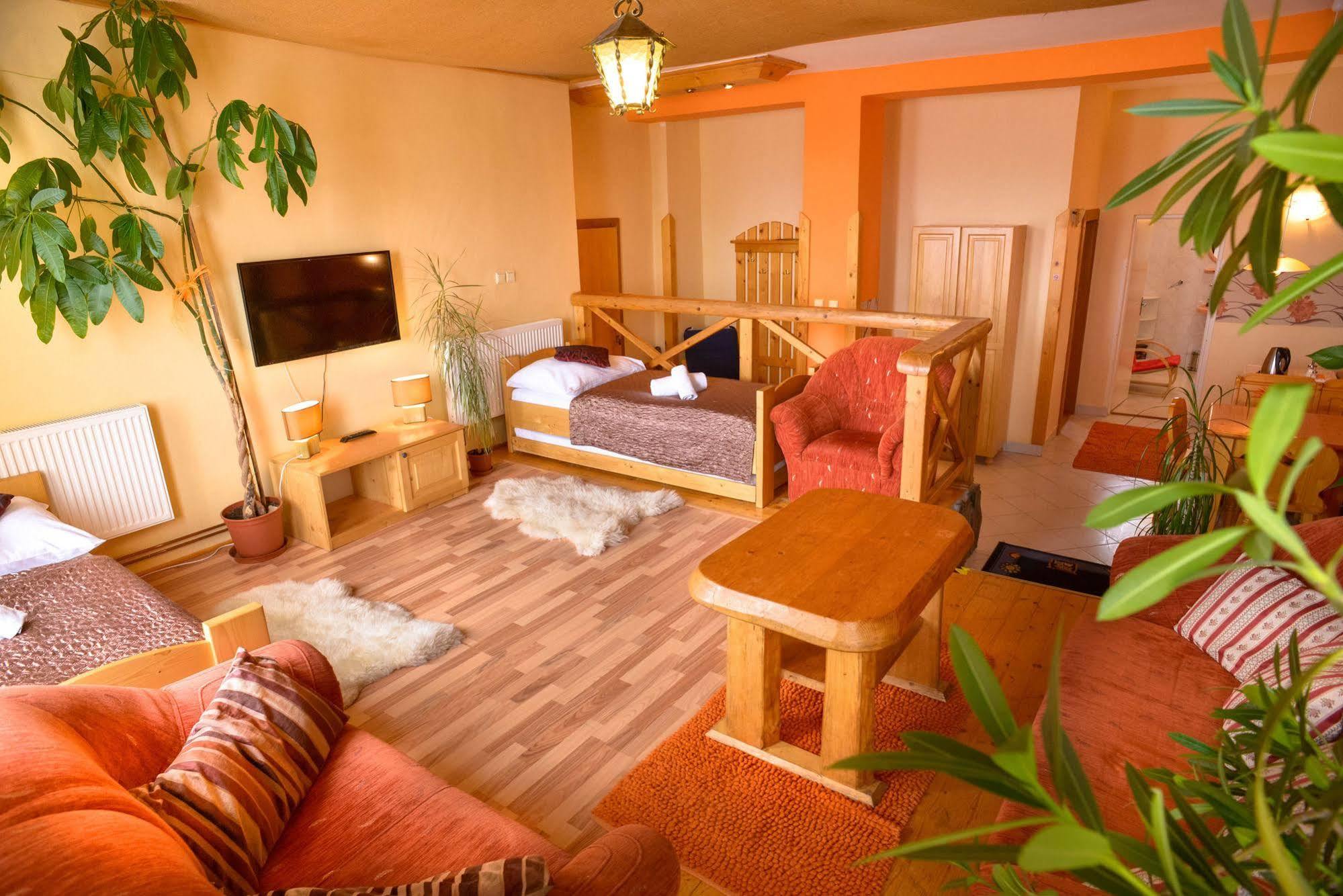 Apartmany Renomal Tatranská Lomnica Exterior photo